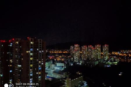梦见夜晚高楼亮着灯